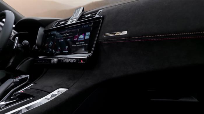 Νέα έκδοση Performance Line για τα DS 3, Νο4 και DS 7 Νέα έκδοση Performance Line για τα DS 3, Νο4 και DS 7